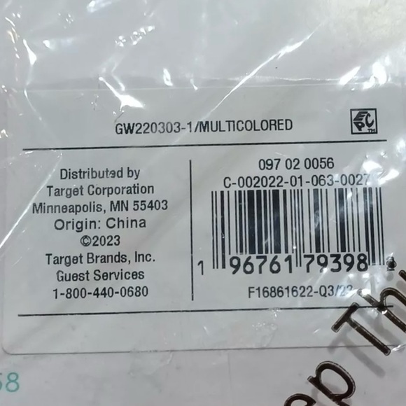 Pillowfort Hooded Blanket With Pom Poms and Hand Mitts white kids 40x50 NWT - Picture 8 of 9